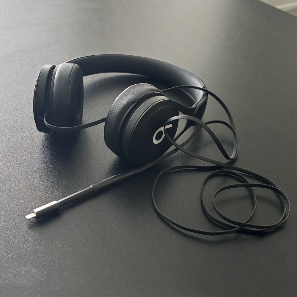 BEATS Wired Over-Ear Headphones with Inline Mic